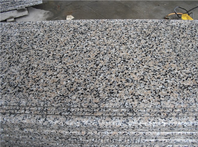 Chinese Granite for Building Three Fort Red Polished Hot Sale