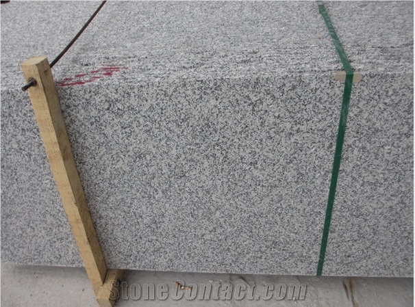 Macheng White Medium Flowers Polished Flamed Sawn Cut Granite Half Slabs China Hot Sales