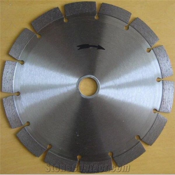 Sintered Hot Pressed Diamond Turbo Saw Blade for Granite Stone Concrete Cutting
