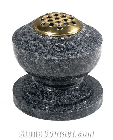 Memorial Turned Vase in Stratford Grey Granite
