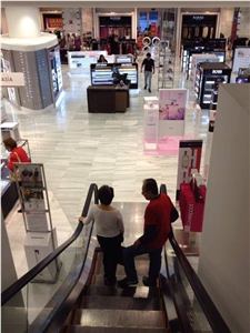 Blanco Macael Veta Flooring Project
