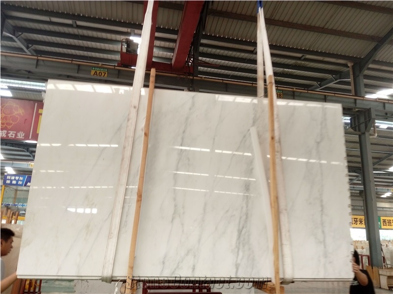 Oriental White Marble Slabs with Grey Veins, Gold Veins