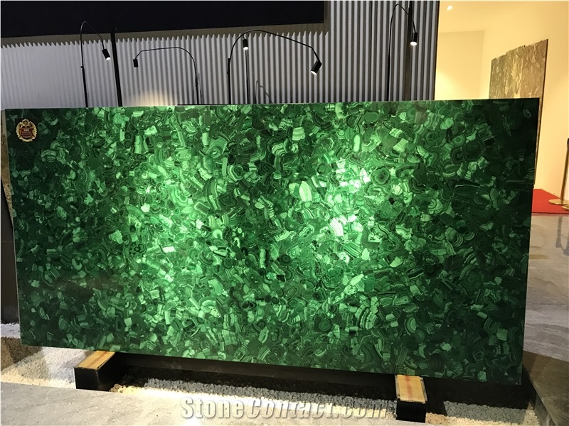 Green Semiprecious Stone Polished Luxury Stone