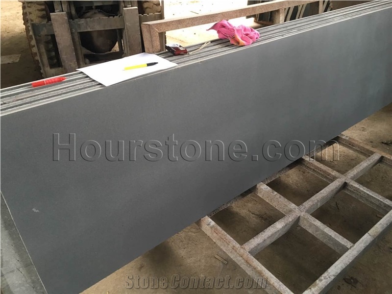 Chinese Gray Basalt Stone/ Gray Basalt Honed Tiles/Basalto/Grey Basalt/Andesite/Lava Stone/Walling/Flooring/Cladding