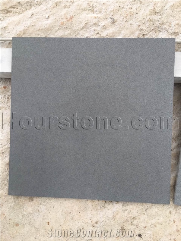 Chinese Gray Basalt Stone/ Gray Basalt Honed Tiles/Basalto/Grey Basalt/Andesite/Lava Stone/Walling/Flooring/Cladding