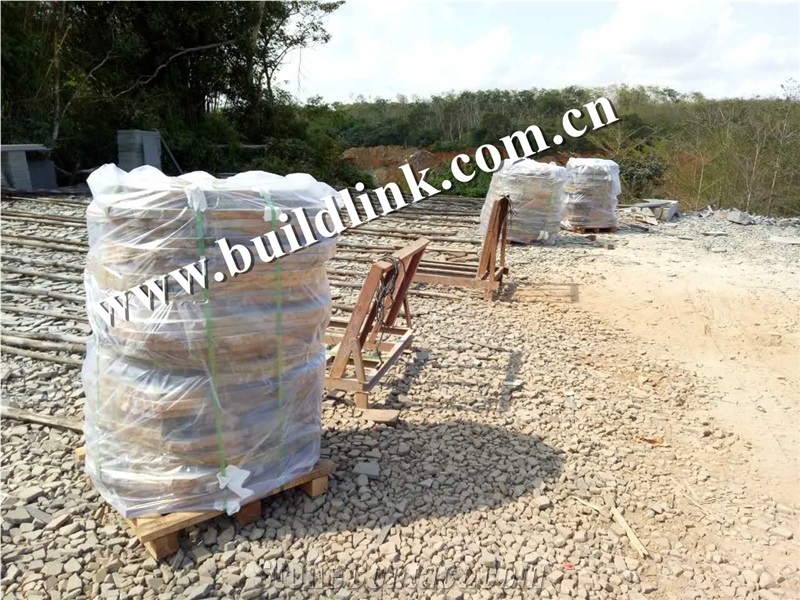 Hainan Grey Basalt/ Basaltina/Basalto/Inca Grey Sawn 200 Grit Stepping Pavers