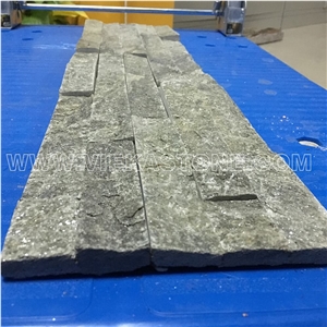 China Green Quartzite Fireplace Stacked Stone Veneer Feature Wall Cladding Panel Ledge Stone Rock Natural Split Face Mosaic Tile Landscaping Building Interior & Exterior Decor Culture Stone 60x15cm