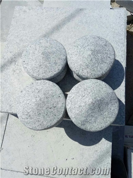 Sd G603 Silver Grey Granite Shaped Pillars and Caps Flamed Surface Competitive Prices