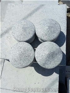 Sd G603 Silver Grey Granite Shaped Pillars and Caps Flamed Surface Competitive Prices