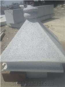 Sd G603 Silver Grey Granite Shaped Pillars and Caps Flamed Surface Competitive Prices