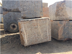 B/G Michelangelo Black and Gold Marble Blocks