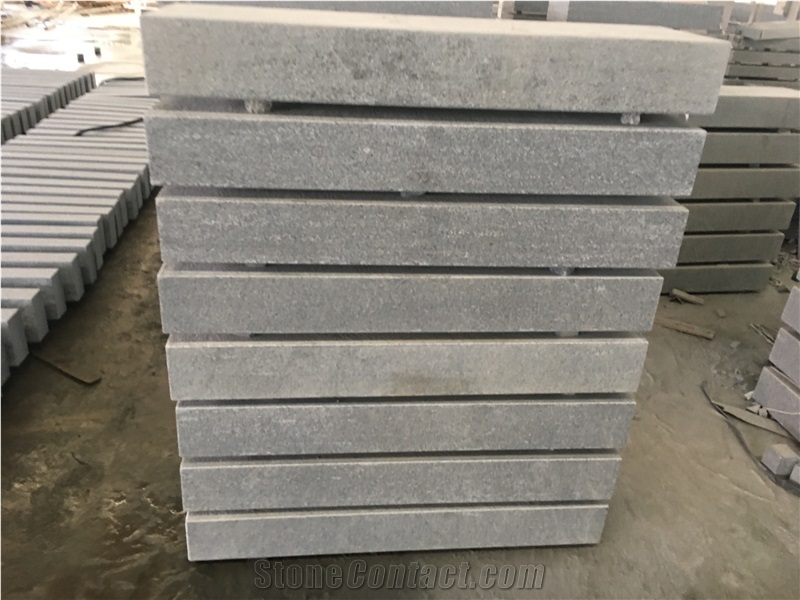 China Dark Grey G654 Kerbstone,G654 China Sesame Black Impala Black Kerbs/ Kerbstone /Curbs for Road Side Stone Exteroir Stone