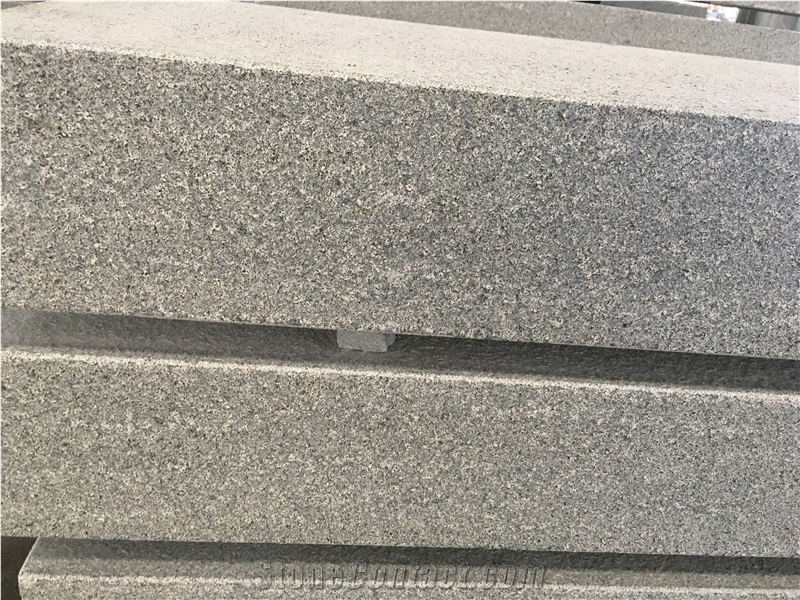 China Dark Grey G654 Kerbstone,G654 China Sesame Black Impala Black Kerbs/ Kerbstone /Curbs for Road Side Stone Exteroir Stone