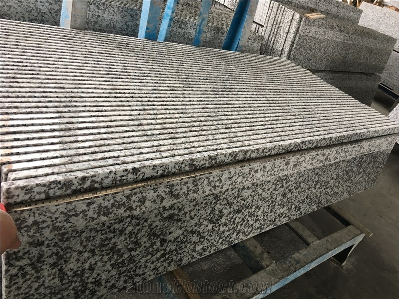 China White Granite G439 Steps&Risers&Stairs&Staircase&Stair Threshold, G439 White Granite Stair Threshold,Bianco White Granite,Stone Riser,White Stone Staircase,G439 Stair Treads