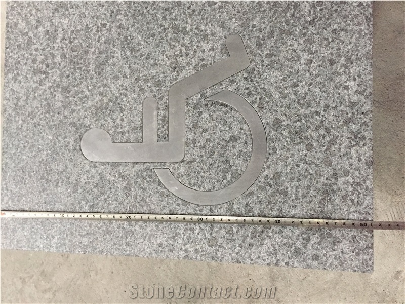 China Black Basalt Fuding Black Oriental Black Crystal Black Basalt Pavers with Stainless Steel Pattern Marker
