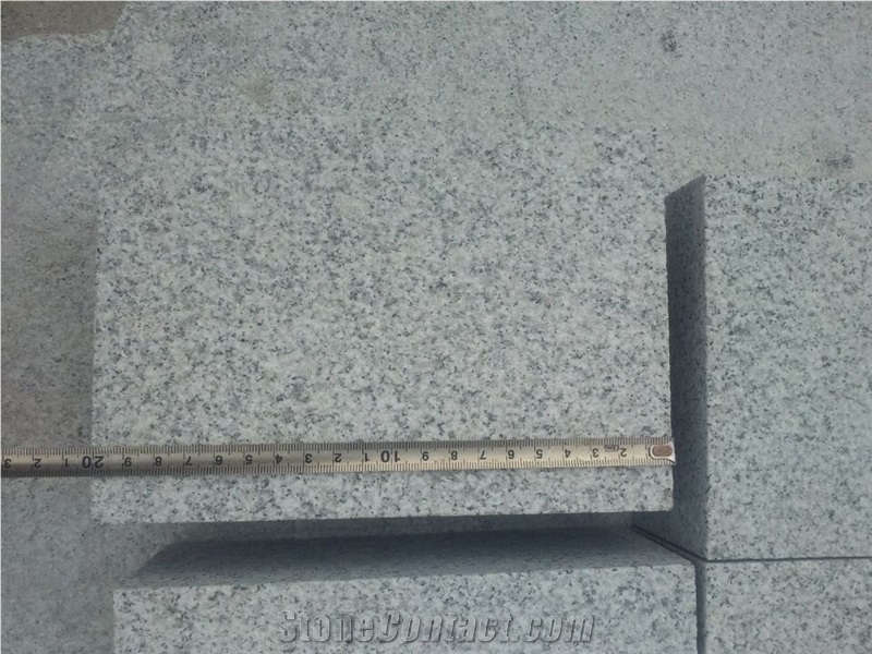 Huian G603,Bush Hammered Surface,Padang Crystal Granite,Padang Crystal White,G603 Granite,Bianco Crystal Cobble Stone,Paving Sets,Walkway Pavers,Cube Stone,Floor Covering,Garden Stepping Pavements
