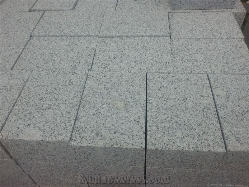 Huian G603,Bush Hammered Surface,Padang Crystal Granite,Padang Crystal White,G603 Granite,Bianco Crystal Cobble Stone,Paving Sets,Walkway Pavers,Cube Stone,Floor Covering,Garden Stepping Pavements