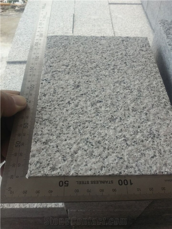 Huian G603,Bush Hammered Surface,Padang Crystal Granite,Padang Crystal White,G603 Granite,Bianco Crystal Cobble Stone,Paving Sets,Walkway Pavers,Cube Stone,Floor Covering,Garden Stepping Pavements