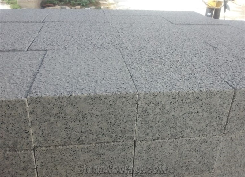 Huian G603,Bush Hammered Surface,Padang Crystal Granite,Padang Crystal White,G603 Granite,Bianco Crystal Cobble Stone,Paving Sets,Walkway Pavers,Cube Stone,Floor Covering,Garden Stepping Pavements