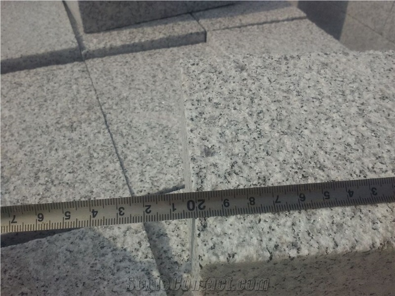 Huian G603,Bush Hammered Surface,Padang Crystal Granite,Padang Crystal White,G603 Granite,Bianco Crystal Cobble Stone,Paving Sets,Walkway Pavers,Cube Stone,Floor Covering,Garden Stepping Pavements