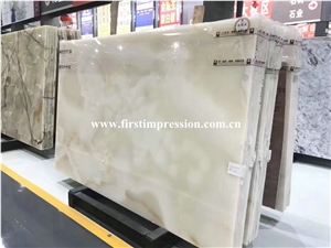 White Onyx Big Slabs/White Jade Slab & Tiles/Royal White Slabs/China White Marble Slab & Tiles/White Marble Wall Covering Tiles/White Marble Floor Covering Tiles White Onyx Big Slabs/White Jade Slab & Tiles/Royal White Slabs/China White Marble Slab & Tiles/White Marble Wall Covering Tiles/White Marble Floor Covering Tiles