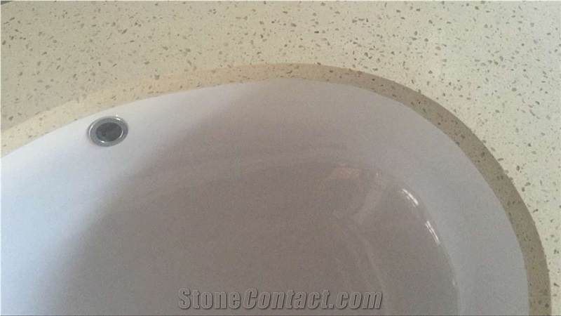 Fabracation White Quartz Stone Countertops