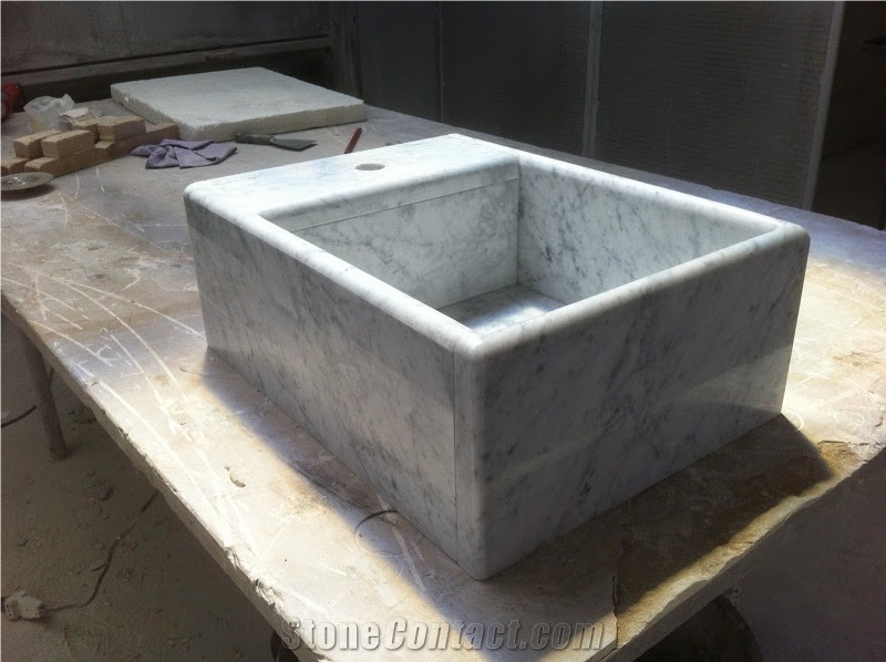 Bianco Venato Gioia Solid Farm Sink