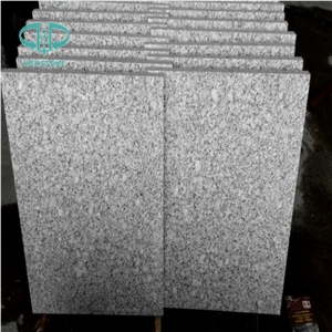 China Grey Granite G602 White Snow Granite Slabs, Tiles, Cheaper White Stone Light White Granite Royal White New Gray Granite Big Flower Granite