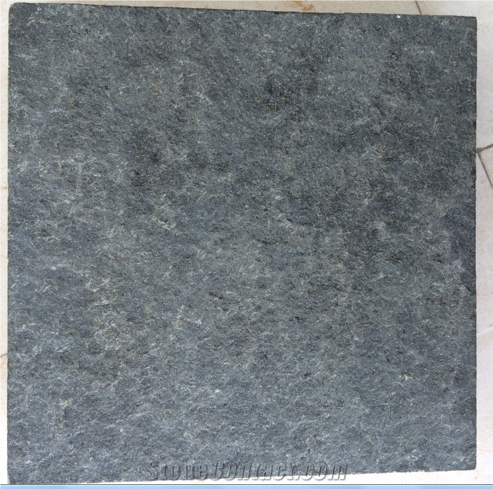 China Black Basalt Polished/Honed/Flamed Slab/Tiles