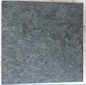 China Black Basalt Polished/Honed/Flamed Slab/Tiles