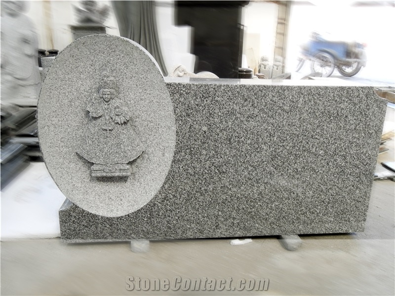 Custom Monument Western Style Tombstones