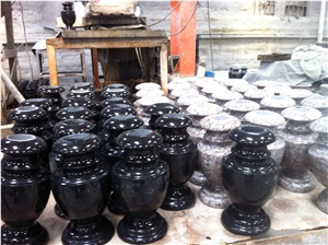 Natural Black Granite Vase, Shanxi Black Granite Monumental Vases