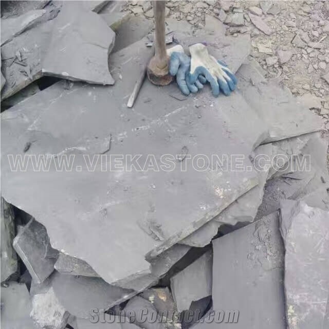 China Irregular Random Flagstone Black Slate Pavers Split Nature Face Tile Landscaping Natural Stone for Indoor & Outdoor Patios Walkways Garden Courtyard Pool Decks Surrounding Project