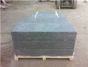 China Natural Stone Diamond Black/Black Diamond Granite Flamed/Bush-Hammered Cube Stone/Courtyard Cobble Stone/Road Pavers/Walk-Way Pavers/Garden Paving/Landscaping Stone/Building Projects