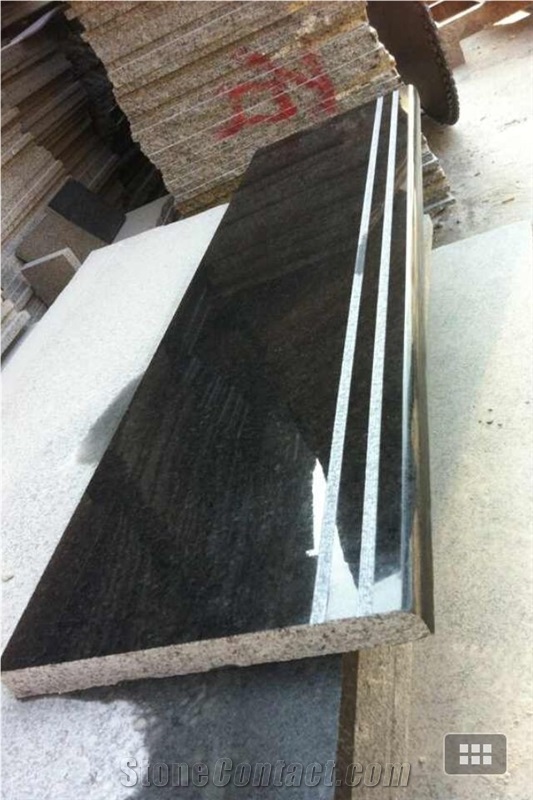 China Natural Stone Hebei Diamond Black/Black Diamond Granite Stairs/Steps/Risers, Polished/Honed/Flamed/Sandblasted Surface, Indoor and Outdoor Stairs Paving, Building Stone