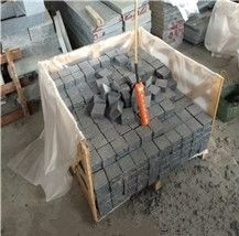 G654 China Impala Black Sesame Black Padang Dark Grey Granite Cobbles Cube Stone on Net Of Square/Fan Different Shape with Natural Split Flamed Tumble for Floor Driveway Walkway Paver Garden Landscape