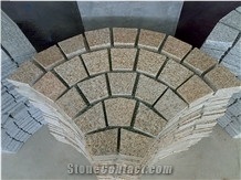 G682 China Granite Cube Misty Yellow Giallo Rusty Desert Gold Leaf Golden Peach with Tumbled Natural Split Flame for Paver Paving Stone Driveway Walkway Floor Back Netting Fan Shape Cobble Mosaic