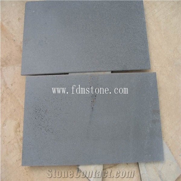 China Black Basalt Pool Coping,Pool Rebate Tiles, Capping Tiles,Honed L Shape Tiles,Honed Black Paving