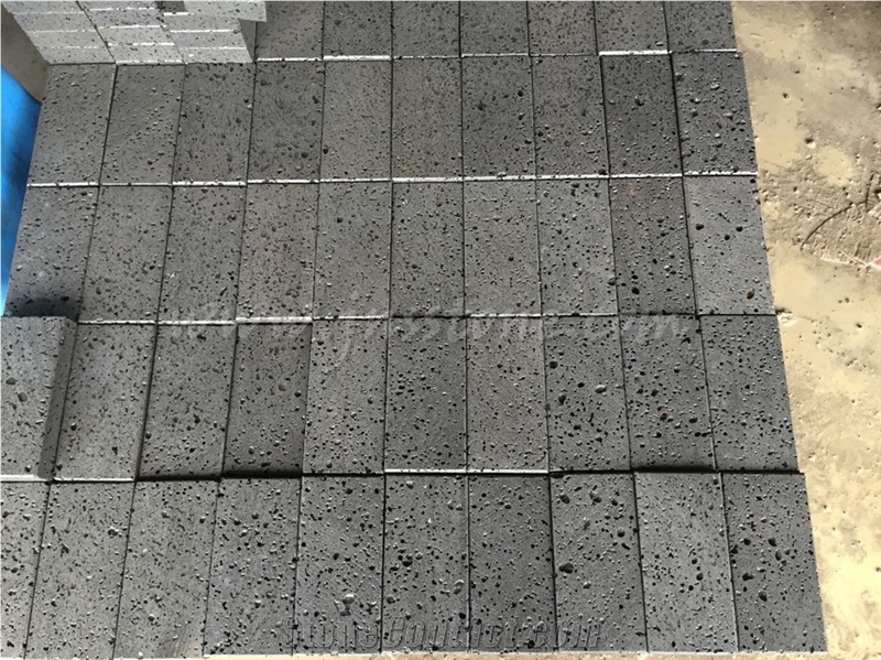 Hainan Lava Stone Tiles / Moon Surface Basalt Tiles / Basalt with Big Holes Tiles / Factory Owner