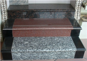 Multicolor Granite/Classic Red Granite Steps