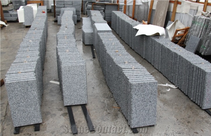 Light Grey Granite G603 Anti-Slip Stone Rebated Bullnose Pool Coping Pavers