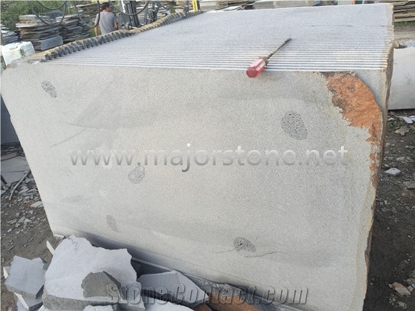 Black Basalt/ Basaltina / Basalto/ China Black/ Hainan Black/ Hainan Black Basalt/ Tiles/ Walling/ Flooring/Dark Basalt / Blue Stone / Wall Tiles / Slabs / Covering /Paver