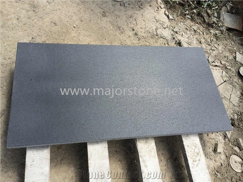 Black Basalt/ Basaltina / Basalto/ China Black/ Hainan Black/ Hainan Black Basalt/ Tiles/ Walling/ Flooring/Dark Basalt / Blue Stone / Wall Tiles / Slabs / Covering /Paver