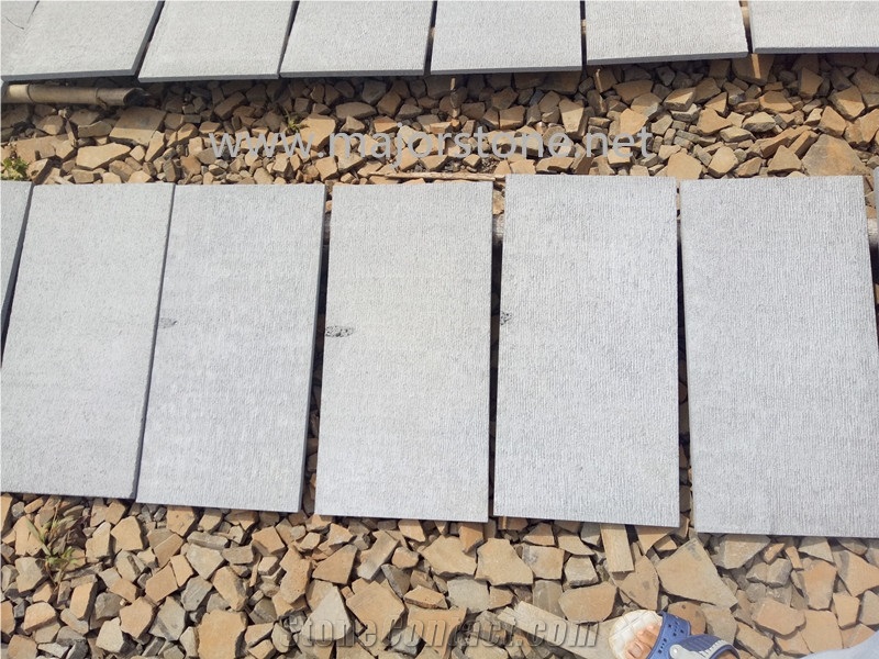 Cat Paw/Grey Basalt/ Basaltina / Basalto/ Inca Grey/ Hainan Grey/ Hainan Grey Basalt/ Tiles/ Walling/ Flooring/Light Basalt / Andesite / Wall Tiles / Slabs / Covering