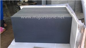 China Honed Bluestone Slabs / Black Honed Basalt Slabs
