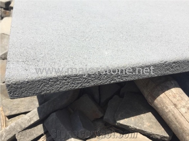 Grey Basalt/ Basaltina / Basalto/ Inca Grey/ Hainan Grey/ Hainan Grey Basalt/ Tiles/ Walling/ Flooring/Light Basalt / Andesite / Wall Tiles / Slabs / Covering / Blue Stone