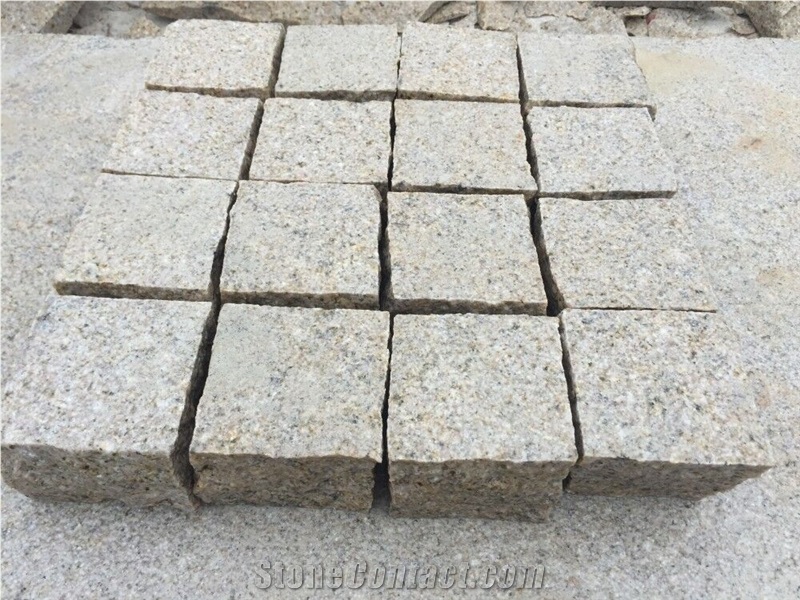 G682 Padang Giallo Sunset Gold Golden Sand Giallo Ming Yellow Rustic Granite Cube Stone Paver Setts