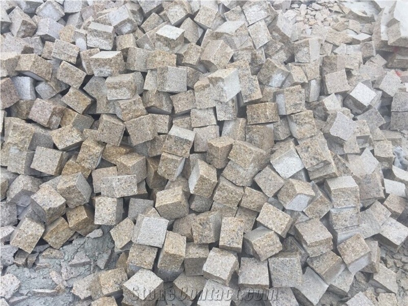 G682 Padang Giallo Sunset Gold Golden Sand Giallo Ming Yellow Rustic Granite Cube Stone Paver Setts