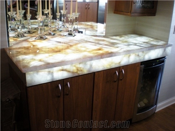 Lumix Marble Coutertop