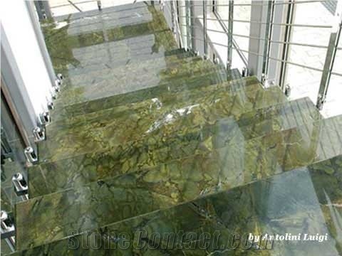 Stairs in Granito Verde Fantastico Polished